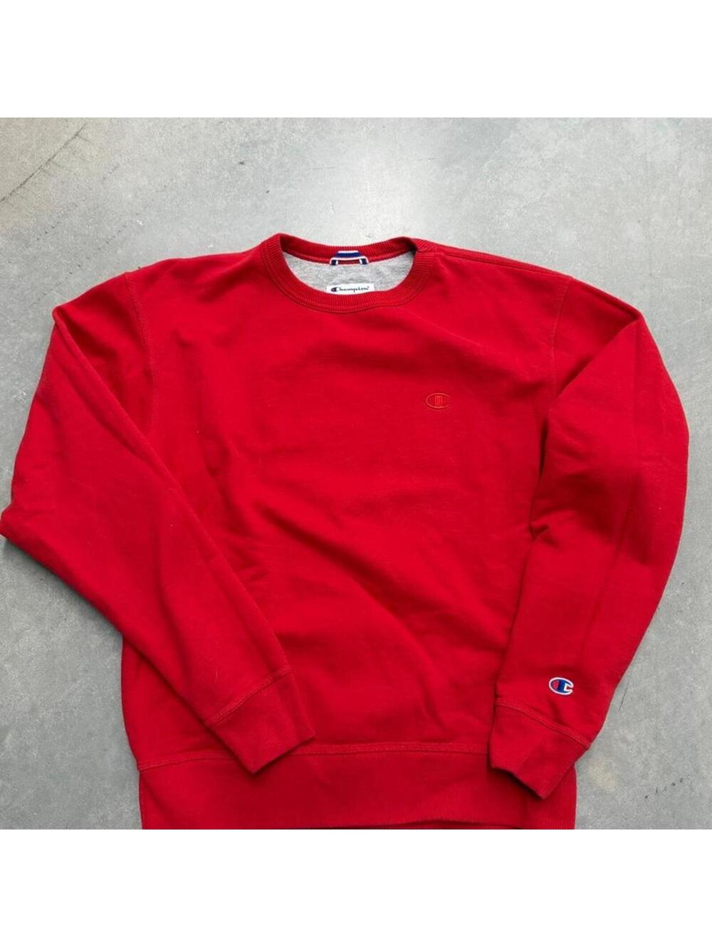 Basic Champion Red Crewneck Sweatshirt Mens Medium Embroidered Logo